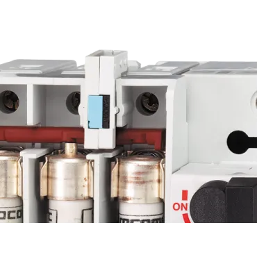 Styki pomocnicze FUSERBLOC DDMM - Zabezpieczenia, przełączanie i rozdział zasilania - PRODUCT_MAIN_PICTURE_EXT